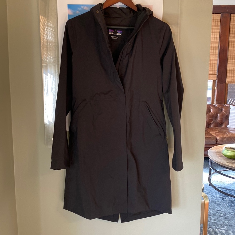 Patagonia Rain Jacket - trench length